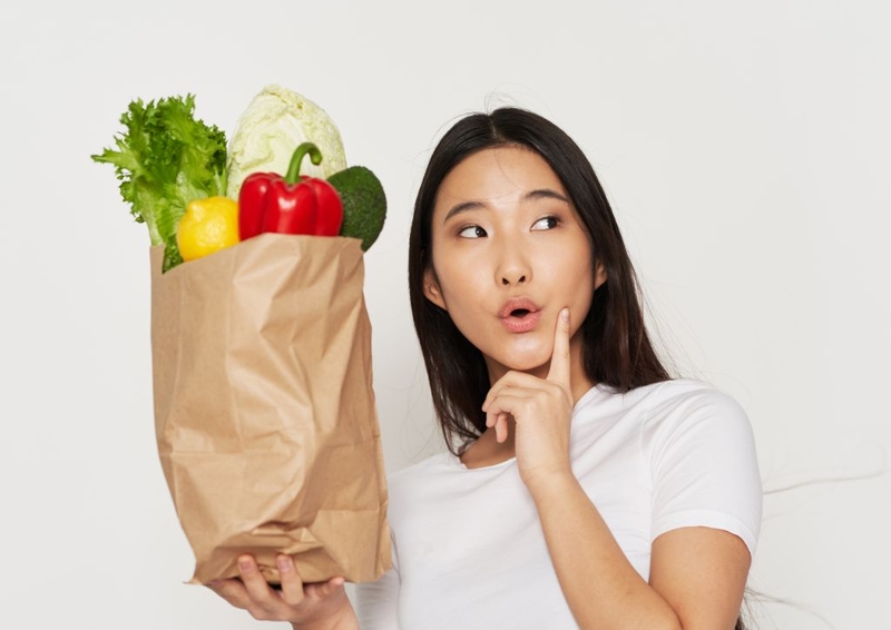 Người xăm môi có ăn được mì tôm không, những lưu ý quan trọng 1