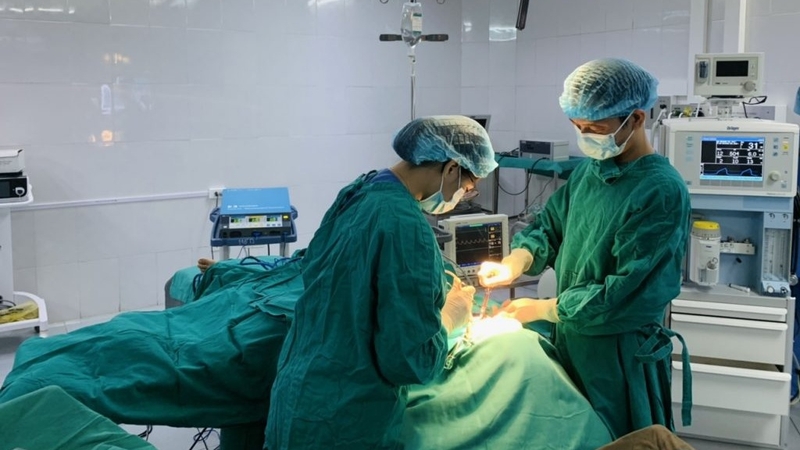 Hoại tử xương hàm sau xạ trị