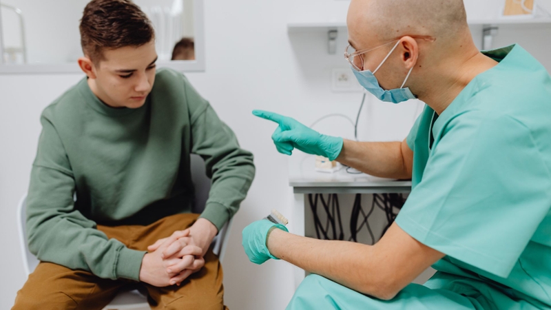 Hoại tử dương vật rất nguy hiểm, người bệnh cần đến cơ sở y tế ngay lập tức