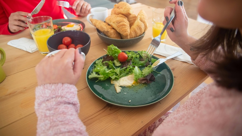 Da xỉn màu là gì? Nguyên nhân và cách khắc phục làn da xỉn màu 2