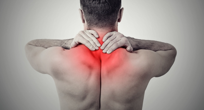 Nguyên nhân khiến ngủ dậy bị đau cổ không quay được cùng cách khắc phục 2