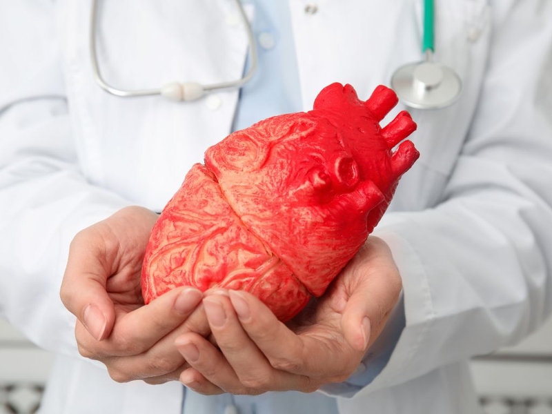 Nguyên nhân nào gây sưng mắt cá chân nhưng không đau? Cách xử trí 2