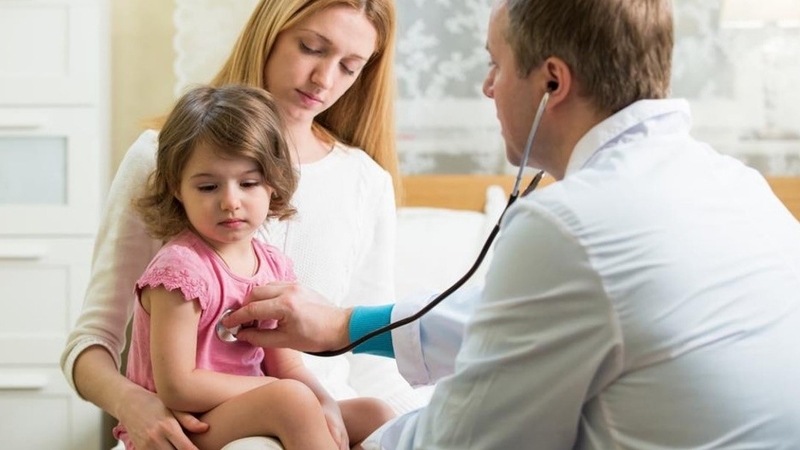 Nguyên nhân và cách trị táo bón cho trẻ 2 tuổi 4