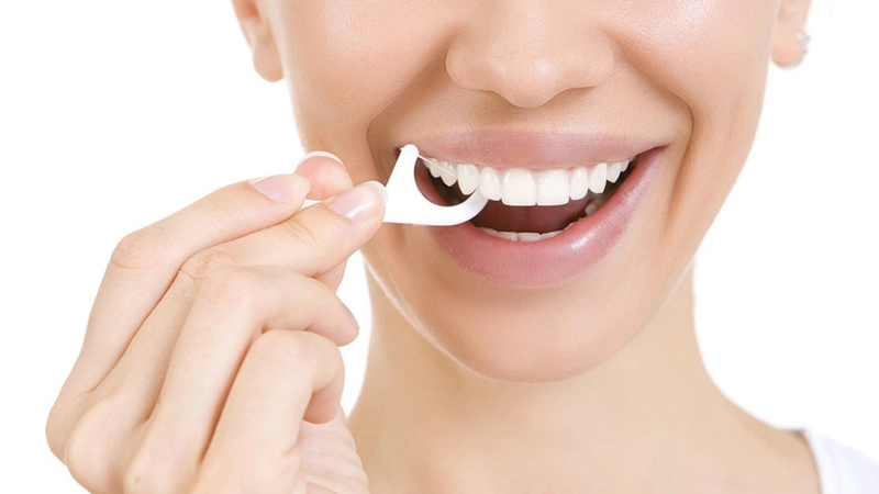 Nguyên nhân và cách khắc phục hôi miệng chảy máu chân răng 2