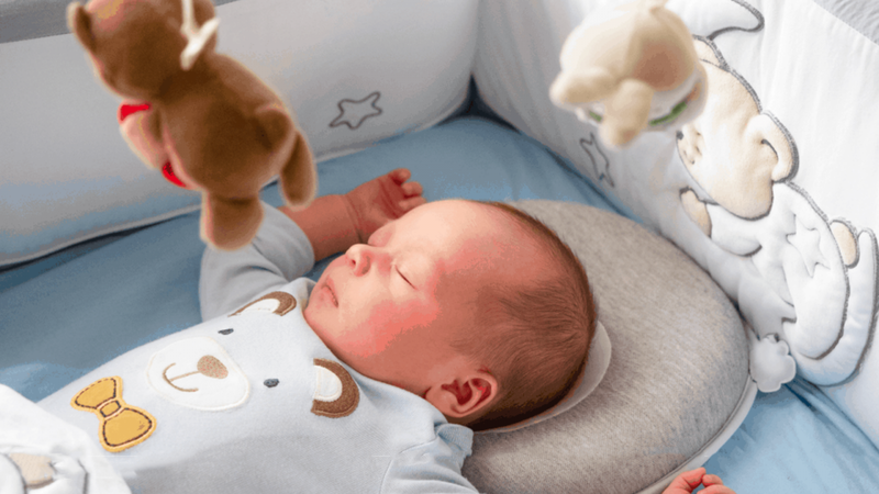 Nguyên nhân khiến đầu trẻ bị biến dạng khi sinh ra cũng có thể do trẻ chưa phát triển hoàn thiện