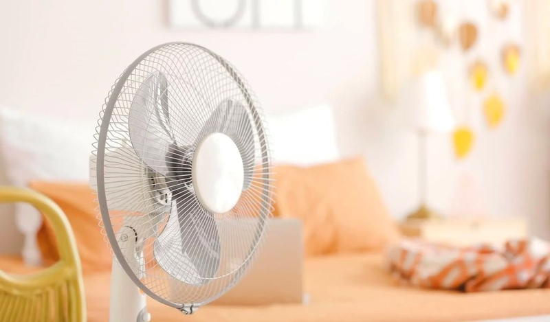 Nhà nồm ẩm có nên bật quạt, mở cửa, lau nhà hay không? 1