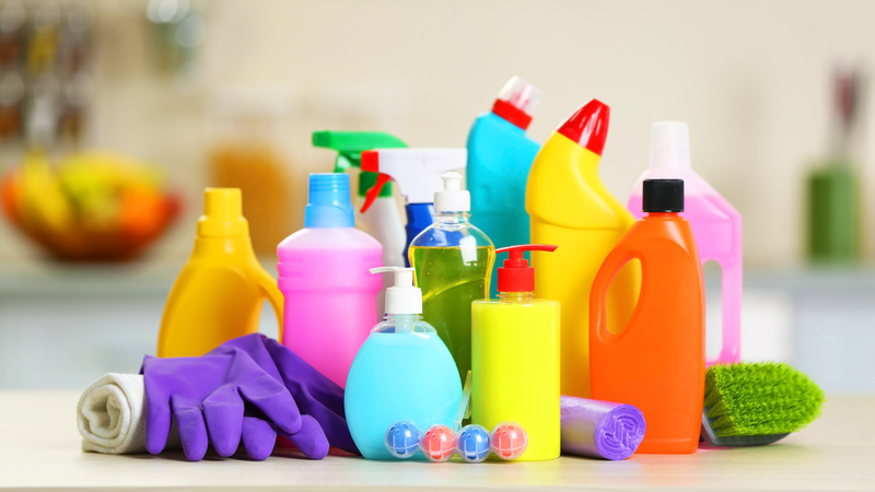 Cần đặc biệt chú ý trong việc bảo quản hóa chất tẩy rửa để phòng tránh những tai nạn nguy hiểm cho trẻ nhỏ