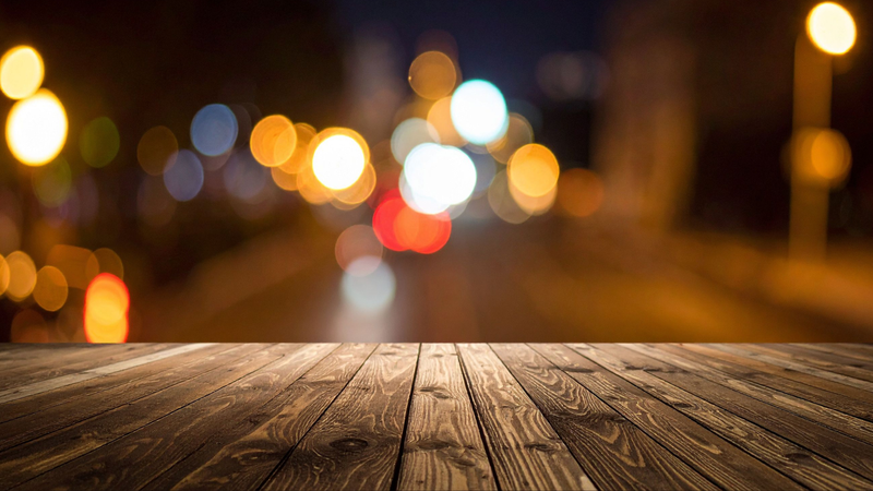 Đục thủy tinh thể khiến người bệnh giảm khả năng nhìn rõ vào ban đêm