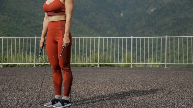 Nhảy dây đúng cách giúp tăng cường trao đổi chất đồng thời đốt cháy calo hiệu quả