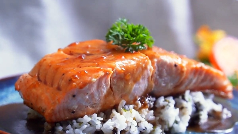 Nháy mắt phải nam là dấu hiệu cảnh báo bệnh lý gì? Ăn gì tốt cho mắt? 3