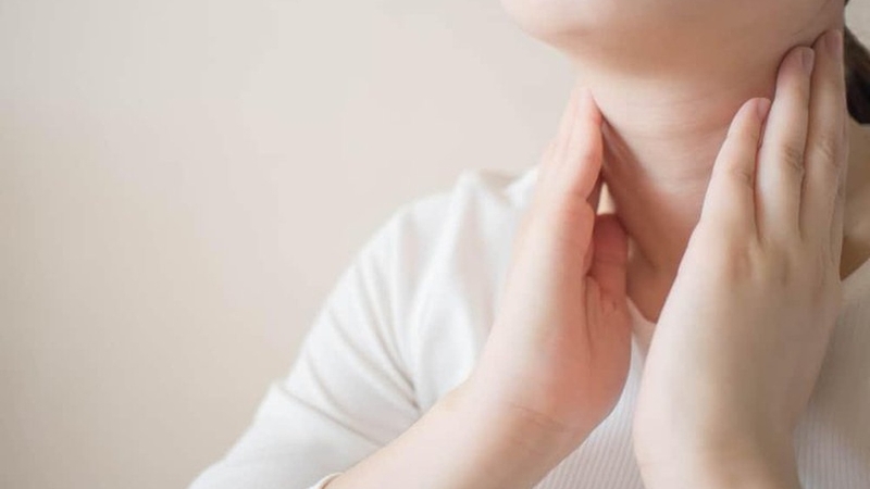 Nhiễm độc cường giáp có nguy hiểm không? Nguyên nhân và cách điều trị - Hình 2