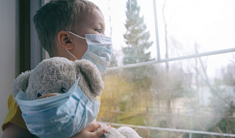 Trẻ cần tránh xa khỏi vi khuẩn