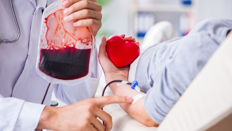 Truyền máu an toàn luôn cần xét nghiệm xác định nhóm máu và phản ứng hòa hợp