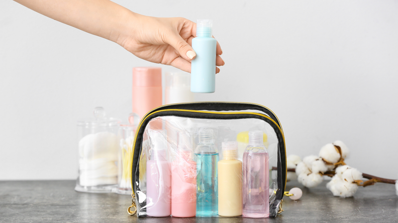 Nhựa PP thường được dùng để sản xuất các bộ chiết mỹ phẩm mini