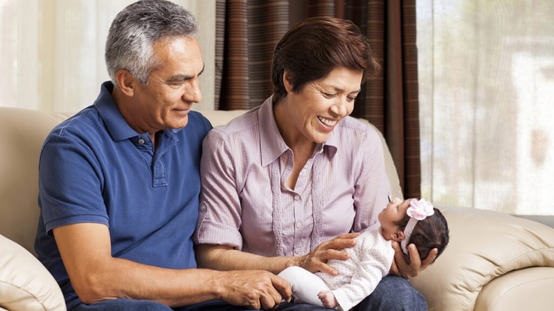 Những ai không nên đến thăm trẻ sơ sinh? 7 người tuyệt đối không nên lại gần trẻ sơ sinh 1