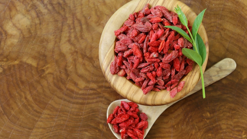 Những ai không nên uống táo đỏ kỷ tử? Một số sai lầm khi sử dụng 2