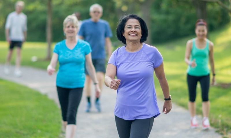 Những bài tập giảm mỡ bụng tuổi 50 và lời khuyên khi tập luyện 3