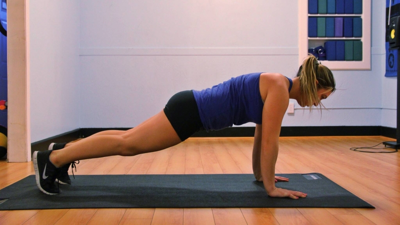 Những bài tập thể dục buổi sáng tăng cường sức khỏe, duy trì vóc dáng 2