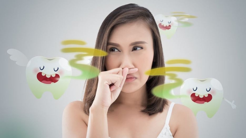 Những bệnh răng miệng khiến hơi thở có mùi khó chịu