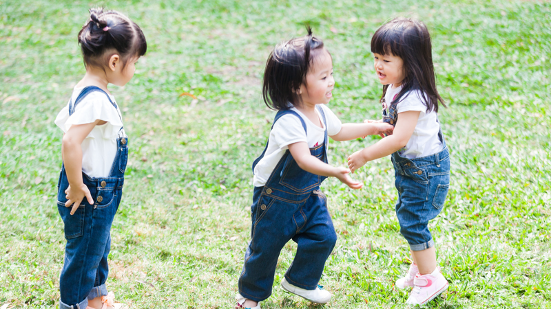 Tăng cường vận động cho trẻ