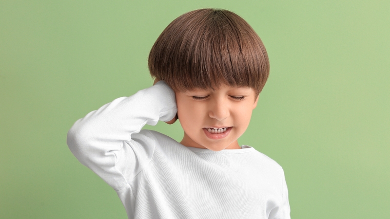 Những cách xử lý khi trẻ bị đau tai ba mẹ cần biết 2