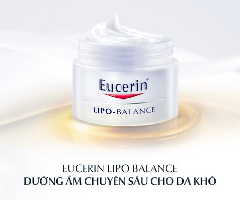 Những chia sẻ về kem dưỡng ẩm cho da khô eucerin lipo balance review
