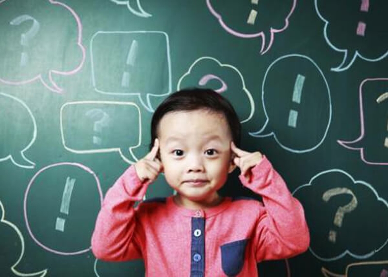 giup-be-thong-minh-va-phat-trien-toan-dien-tu-viec-bo-sung-dinh-duong-hang-ngay-2