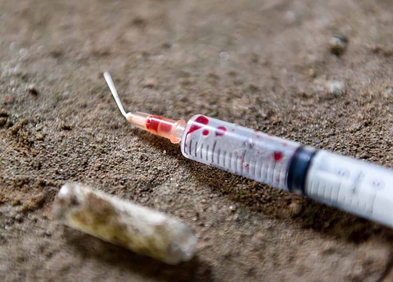 Những con đường lây nhiễm HIV? Virus HIV sống được bao lâu ngoài môi trường cơ thể? 4