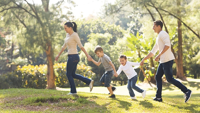 Những đặc điểm di truyền từ bố sang con về ngoại hình và bệnh lý 4