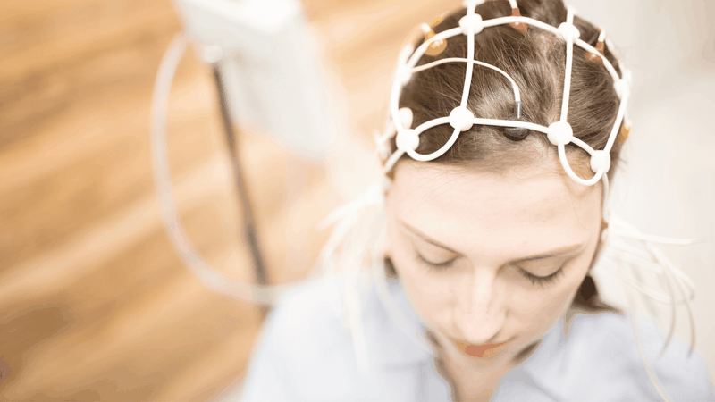 Ghi nhớ và thực hiện lưu ý trên sẽ giúp quá trình đo điện não đồ diễn ra thuận lợi, cho kết quả chính xác hơn và hỗ trợ bác sĩ đánh giá đúng tình trạng hoạt động của não bộ