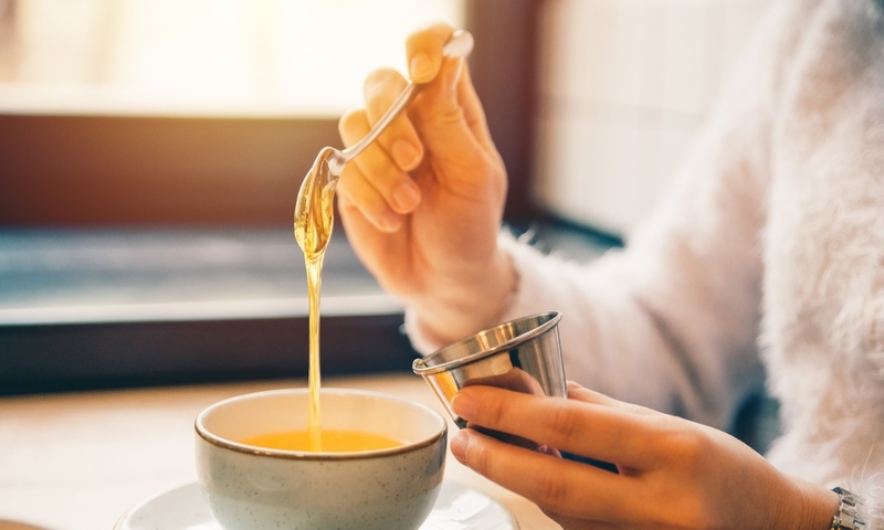 Lưu ý không sử dụng mật ong cho trẻ bị suy dinh dưỡng