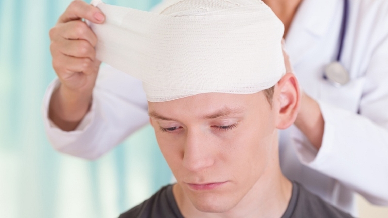 Những điều cần biết về chứng mất trí nhớ tạm thời sau tai nạn 1