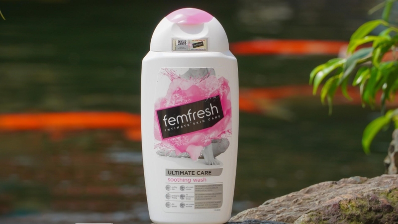 Những điều cần biết về dung dịch vệ sinh phụ nữ làm hồng và se khít vùng kín 1