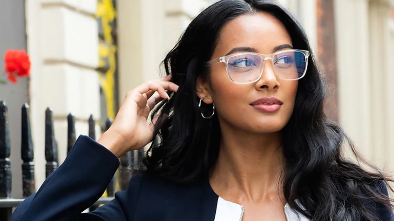 Những điều cần biết về kính loạn thị 4