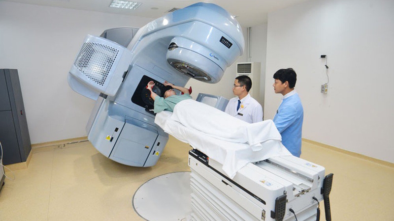 Những điều cần biết về phương pháp xạ trị bằng máy gia tốc tuyến tính 1