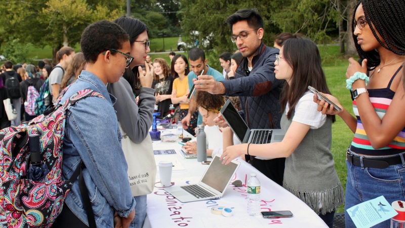 Những điều cha mẹ cần biết về sinh viên đại học và chứng căng thẳng 3