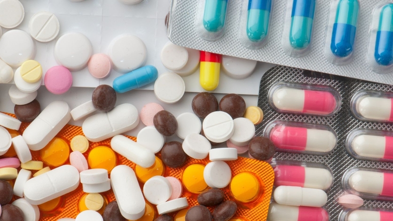 Thuốc kháng histamin là nhóm thường được sử dụng để kiểm soát triệu chứng mề đay