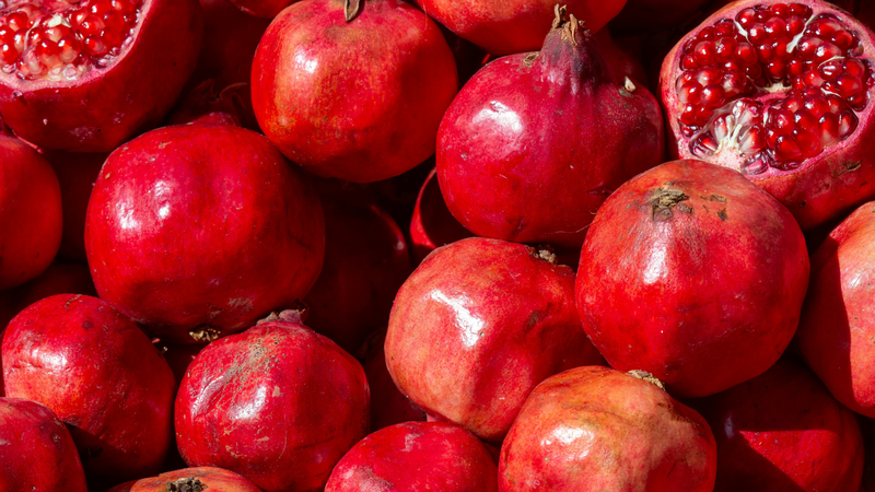 Lựu là một trong những loại trái cây tốt cho sinh lý nam nên tiêu thụ nhiều