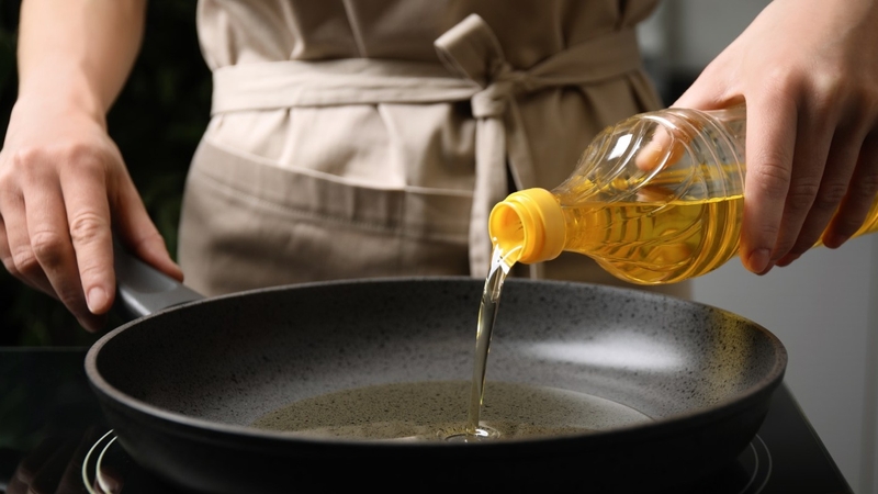 Những lợi ích sức khỏe khi sử dụng dầu thực vật thay mỡ động vật 4