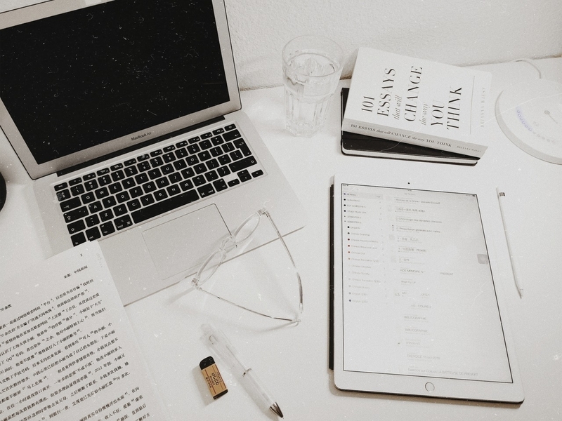 Những lưu ý chăm sóc mắt sau mổ cận thị 3