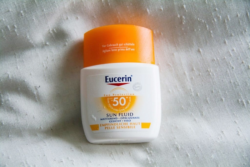 Những mẫu kem chống nắng khô thoáng không bết rít