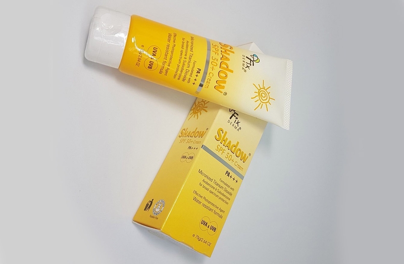 Những mẫu kem chống nắng khô thoáng không bết rít