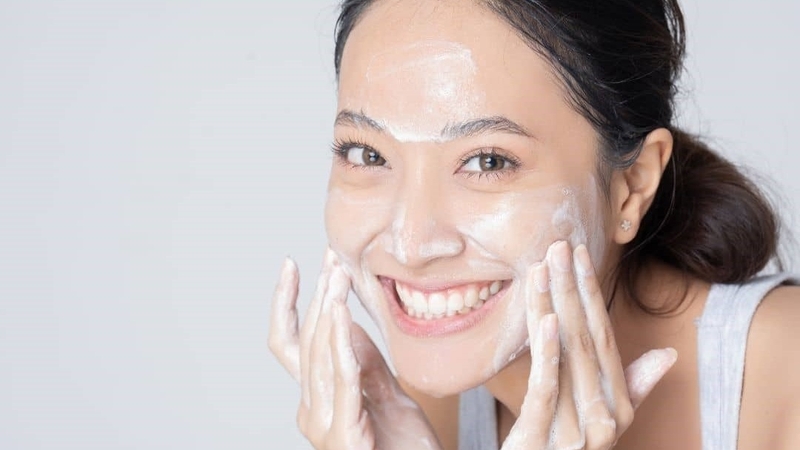 nhung-my-pham-khong-the-thieu-nhung-dieu-nen-biet-de-co-lan-da-khoe-dep 2