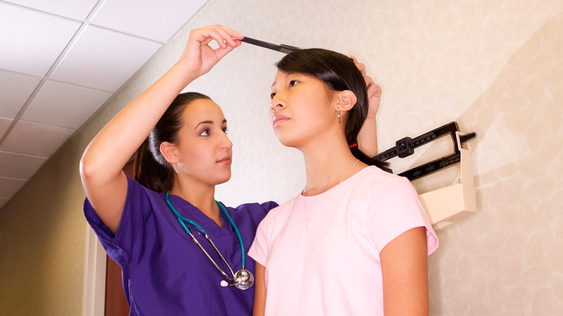 Chiều cao có thể là một yếu tố di truyền quan trọng, có thể dự đoán các nguy cơ sức khỏe