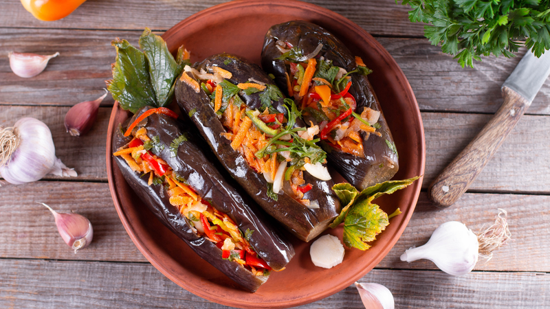 Cần chế biến cà tím kỹ càng, hạn chế ăn sống