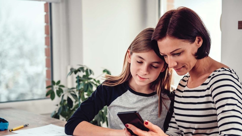 Những sự thay đổi về tâm sinh lý ở con gái tuổi dậy thì mà cha mẹ nên lưu ý 2