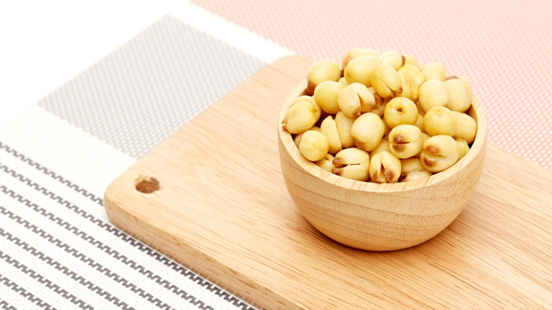 Những tác hại của hạt sen mà bạn nên biết 2