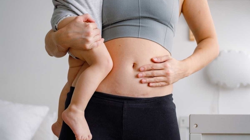 nhung-tac-hai-cua-sinh-mo-anh-huong-den-me-va-be-nhu-the-nao 1.jpg