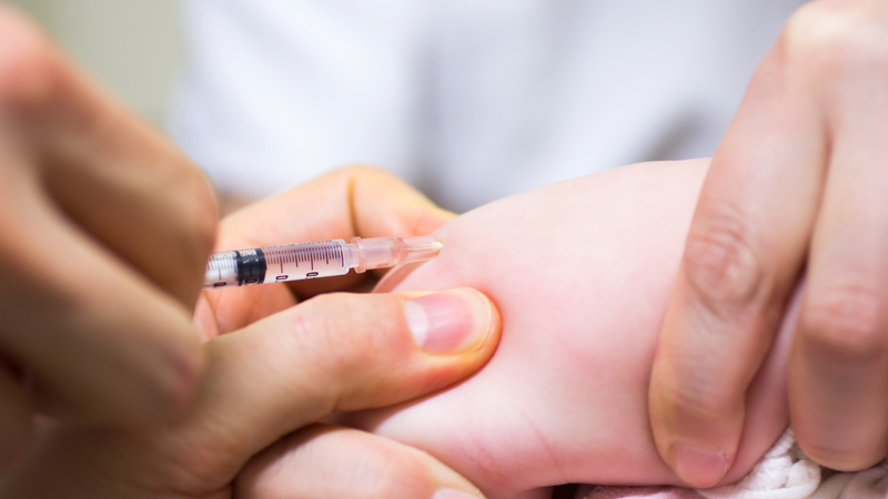 Những trường hợp bé vẫn có thể cần được tiêm Beyfortus sau khi mẹ đã tiêm vắc xin RSV