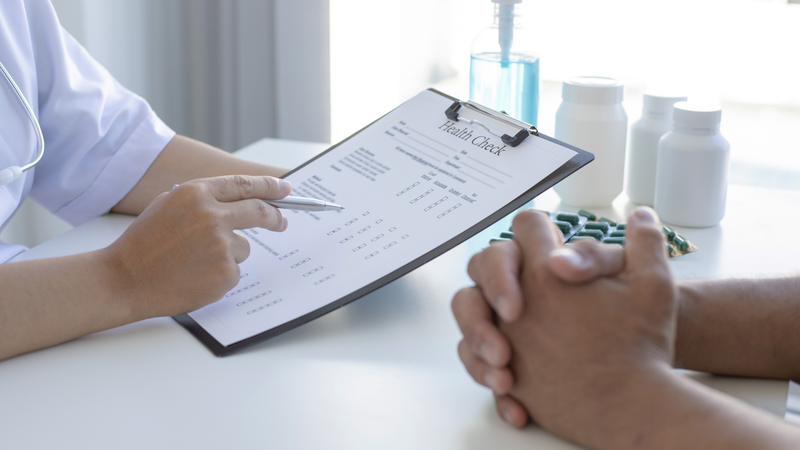 Nếu trẻ có các dấu hiệu nguy hiểm, hãy đưa đến cơ sở y tế ngay lập tức